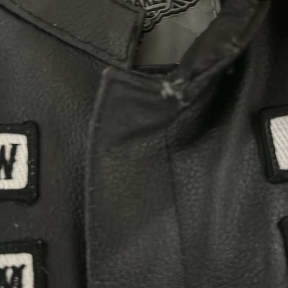 CHARLIE HUNNAM SONS OF ANARCHY TV SHOW LEATHER VEST size 40 - Picture 8 of 8